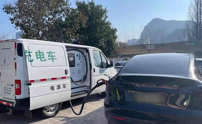 米东区汽车搭电